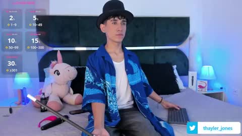 Thayler  online show from January 26, 11:17 am