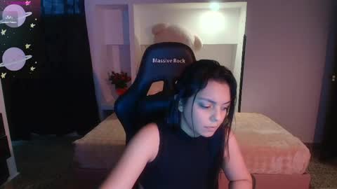 Snapshot of thays_mawakye01 chatting on March 22, 2:31 pm Paola online show from March 22, 2:31 pm