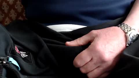 the1pocketrocket online show from December 8, 1:03 pm