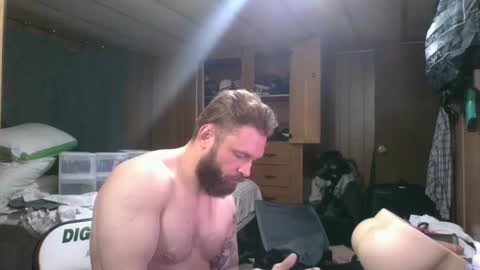 BiggerINalaska online show from December 4, 10:24 am