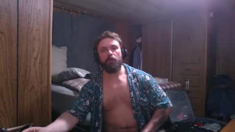 BiggerINalaska online show from September 14, 9:52 am