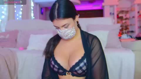 Madina online show from April 13, 3:17 pm