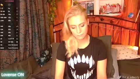 Snapshot of the_a_udacity chatting on March 12, 8:09 am the_a_udacity online show from March 12, 8:09 am