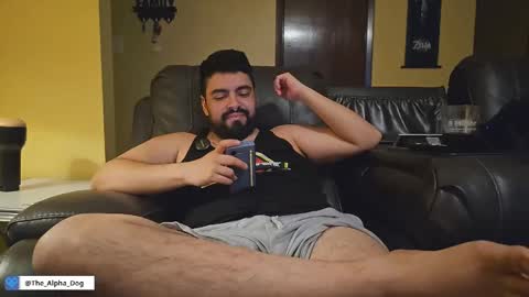 the_alpha_dog_xxx online show from December 15, 3:34 am