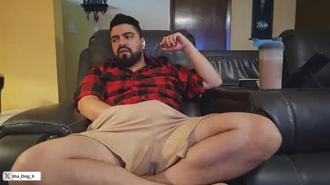 the_alpha_dog_xxx online show from December 26, 3:10 pm