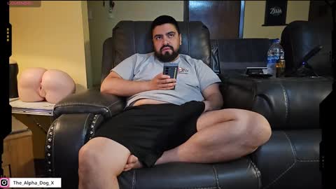 the_alpha_dog_xxx online show from September 14, 4:33 am