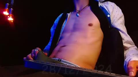 GIORGGIO online show from December 30, 4:20 am