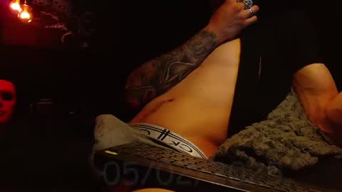 GIORGGIO online show from February 6, 1:05 am