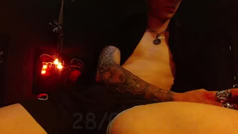 GIORGGIO online show from March 2, 2:19 am