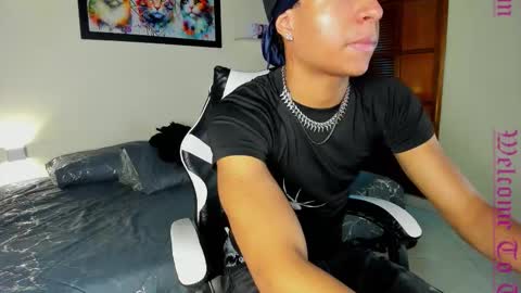 Snapshot of the_black30 chatting on February 18, 7:10 pm big boy online show from February 18, 7:10 pm