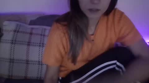 the crazy travellers online show from November 25, 9:53 am