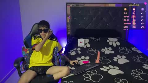 the_boys02 online show from July 4, 1:56 am