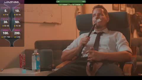 Snapshot of the_dilf chatting on August 1, 1:21 pm The DILF - online show from August 1, 1:21 pm
