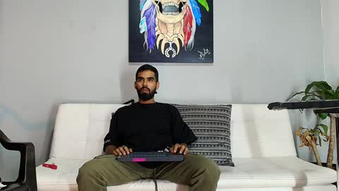 SCOTT  THEO  KAMERON  GENDERSON online show from December 19, 4:45 am