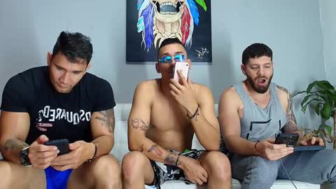 SCOTT  THEO  KAMERON  GENDERSON online show from December 20, 12:41 am