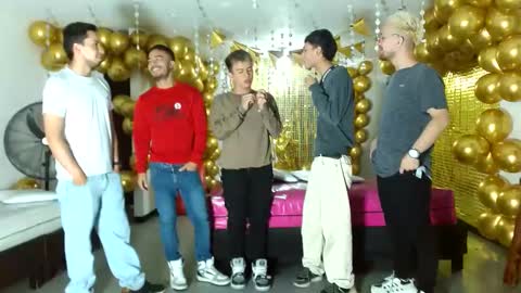 Snapshot of the_goodfellas chatting on December 8, 10:36 pm the goodfellas online show from December 8, 10:36 pm