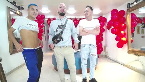 Snapshot of the_goodfellas chatting on February 4, 9:20 pm the goodfellas online show from February 4, 9:20 pm