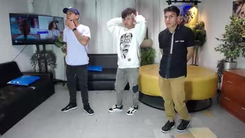 Snapshot of the_goodfellas chatting on January 18, 6:01 pm the goodfellas online show from January 18, 6:01 pm