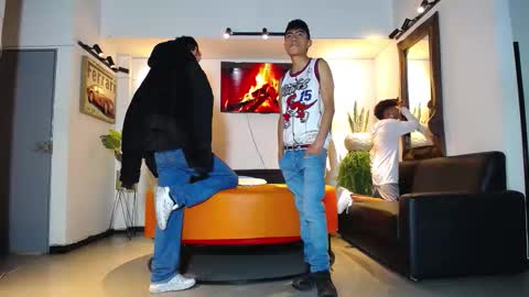 Snapshot of the_goodfellas chatting on February 23, 8:39 pm the goodfellas online show from February 23, 8:39 pm