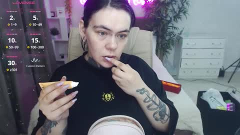 the_ice_owl online show from March 16, 5:55 am