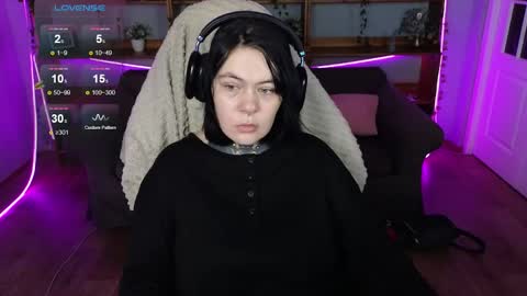 the_ice_owl online show from April 12, 1:32 am