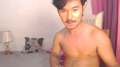 Snapshot of the_killian_jones chatting on February 28, 5:26 am ken online show from February 28, 5:26 am