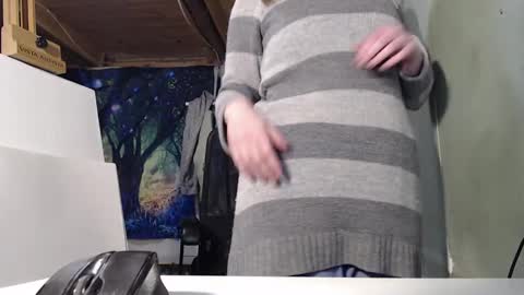 Snapshot of the_prettywondder chatting on January 18, 6:32 pm Ekye online show from January 18, 6:32 pm