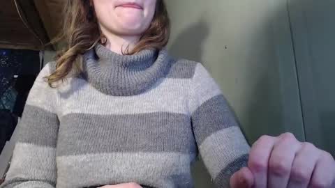 Snapshot of the_prettywondder chatting on January 23, 1:56 pm Ekye online show from January 23, 1:56 pm