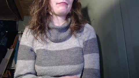 Snapshot of the_prettywondder chatting on January 24, 4:16 am Ekye online show from January 24, 4:16 am