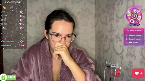 Snapshot of the_princese chatting on September 30, 4:01 pm Alice online show from September 30, 4:01 pm