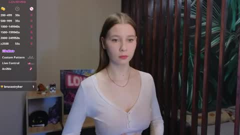 Vicky online show from April 5, 6:27 pm