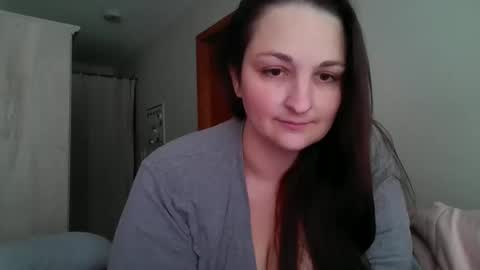Snapshot of the_warrior_princess chatting on May 20, 8:48 pm the_warrior_princess online show from May 20, 8:48 pm