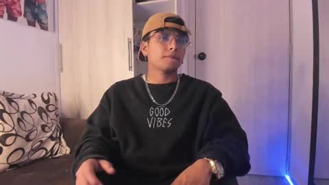 Danny online show from September 16, 4:13 am