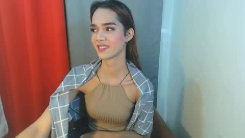 thea121698 online show from October 7, 2:09 am