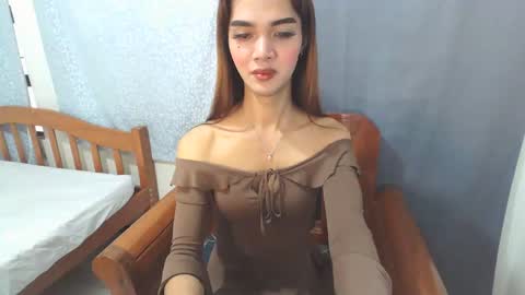 thea121698 online show from October 31, 12:11 am