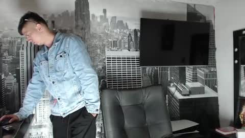 Snapshot of theangelmiguel chatting on January 15, 2:49 am Miguel Angel online show from January 15, 2:49 am