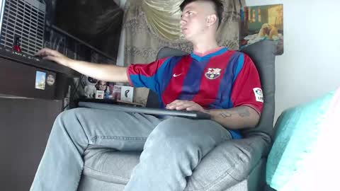 Snapshot of theangelmiguel chatting on January 26, 3:59 am Miguel Angel online show from January 26, 3:59 am