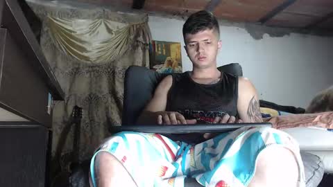 Snapshot of theangelmiguel chatting on March 10, 3:56 am Miguel Angel online show from March 10, 3:56 am
