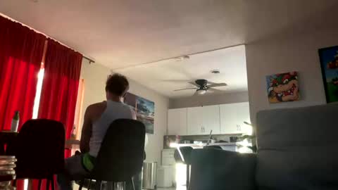 Snapshot of theauroravee chatting on October 3, 11:18 am theauroravee online show from October 3, 11:18 am