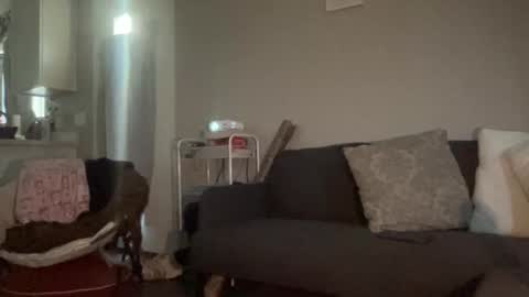 Girl Next Door  online show from January 14, 3:06 pm