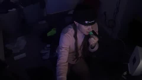 babydjac online show from December 16, 10:09 am