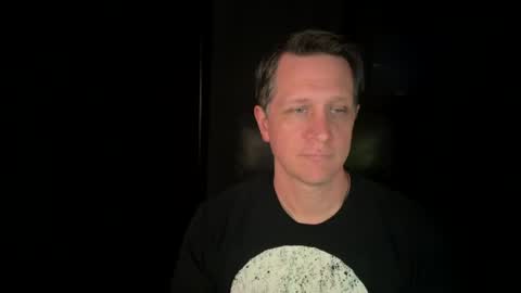 Snapshot of thebatandthecat10 chatting on June 26, 3:38 pm ISABELLA or MATT online show from June 26, 3:38 pm