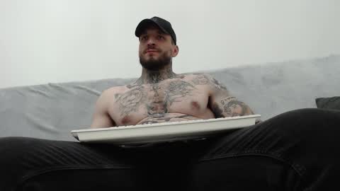 John online show from November 17, 8:47 pm