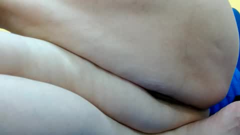 Snapshot of thebestpussyhairy chatting on February 7, 4:38 am Karla online show from February 7, 4:38 am