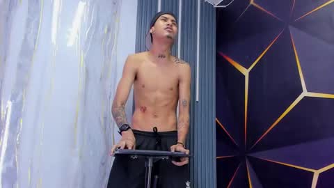 DEAN AND MARY online show from January 19, 1:26 pm