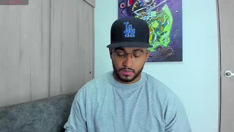 Snapshot of theblack_frank chatting on March 11, 12:17 pm theblack_frank online show from March 11, 12:17 pm