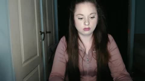Snapshot of theblackdiamond194588 chatting on May 16, 4:17 pm raissa online show from May 16, 4:17 pm