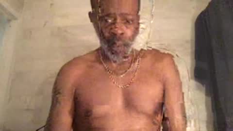 Snapshot of theblacklordmaster chatting on January 8, 2:35 pm theblacklordmaster online show from January 8, 2:35 pm