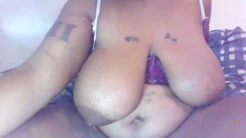 Snapshot of theblkexp chatting on November 10, 2:38 pm theblkexp online show from November 10, 2:38 pm