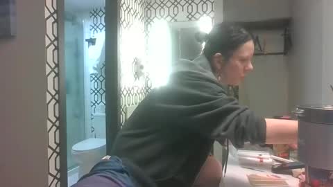 thecannibalsalt online show from November 22, 5:56 pm